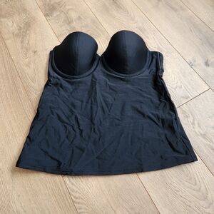 Medium strapless black swim top